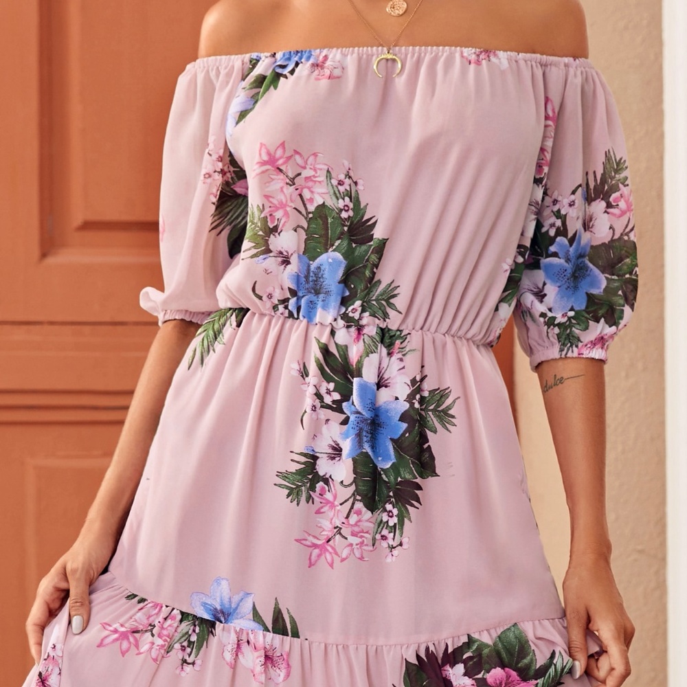 Off Shoulder Pink Floral Maxi Dress - Picture 4 of 8